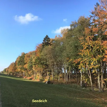 Achtern Diek 13a - 2 *